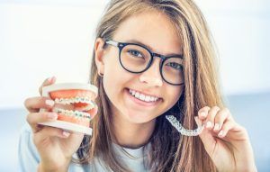 Dra. Vanessa Bocanegra 5 Que es mas rapido brackets o invisalign